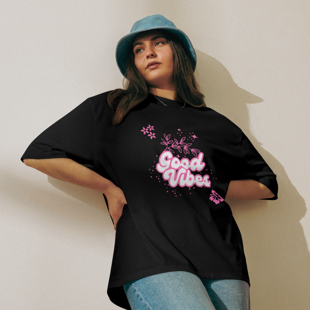 "Good Vibes" 😎 Oversized Heavyweight Women's T-shirt